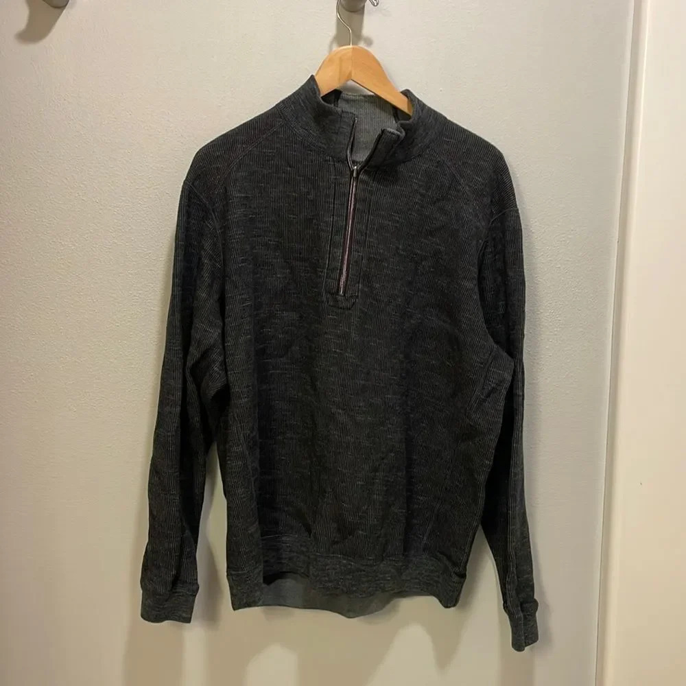 Tommy Bahama mens dark grey pullover sweater